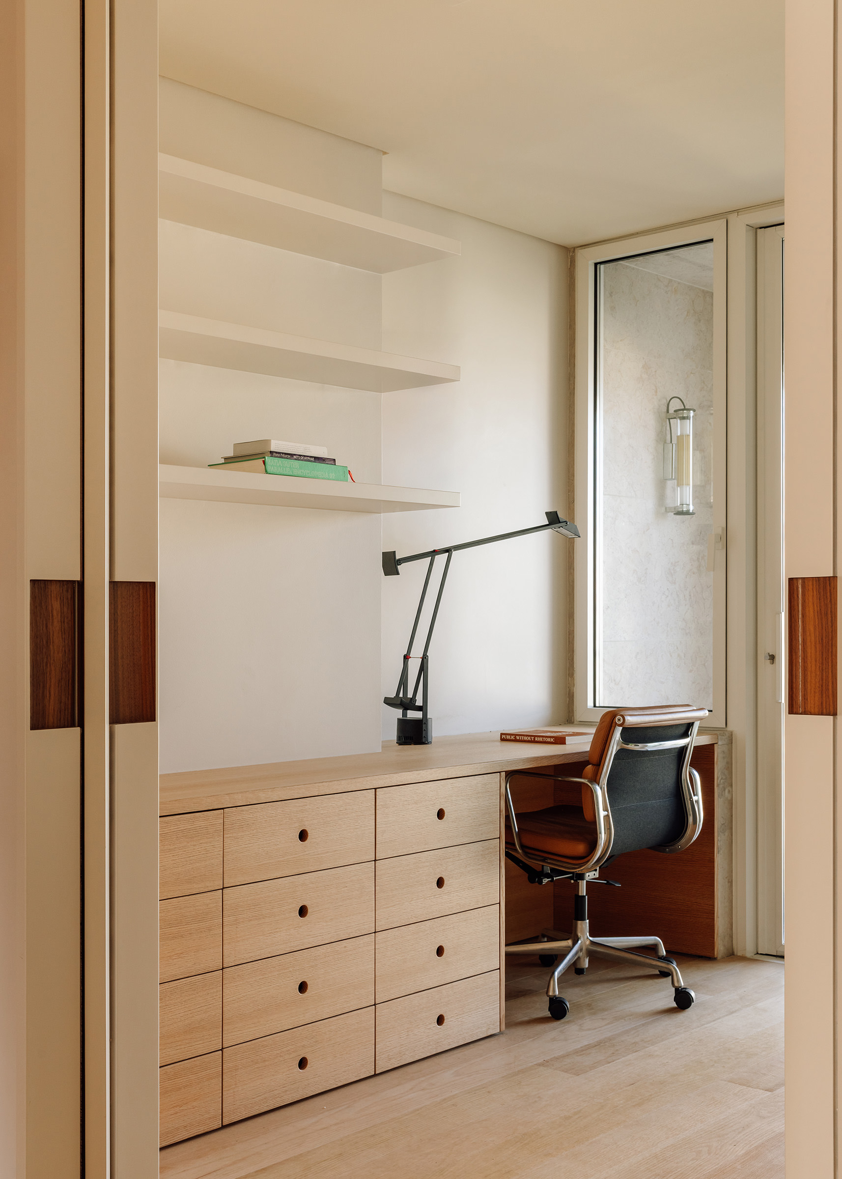 Edifício na Remédios à Lapa