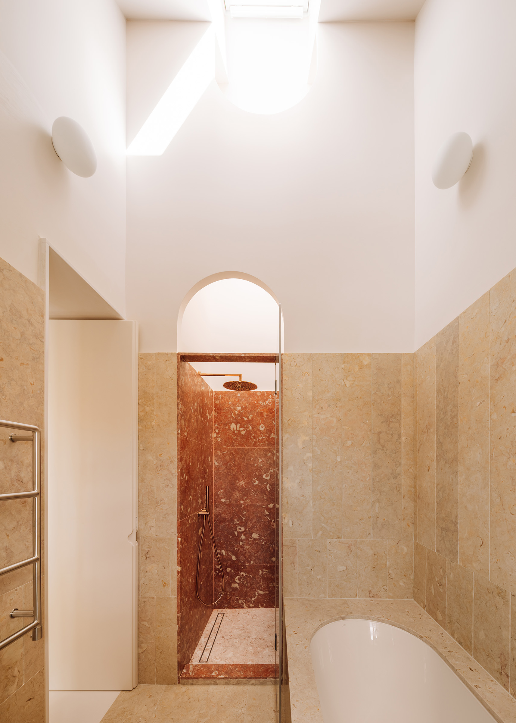 Edifício na Remédios à Lapa