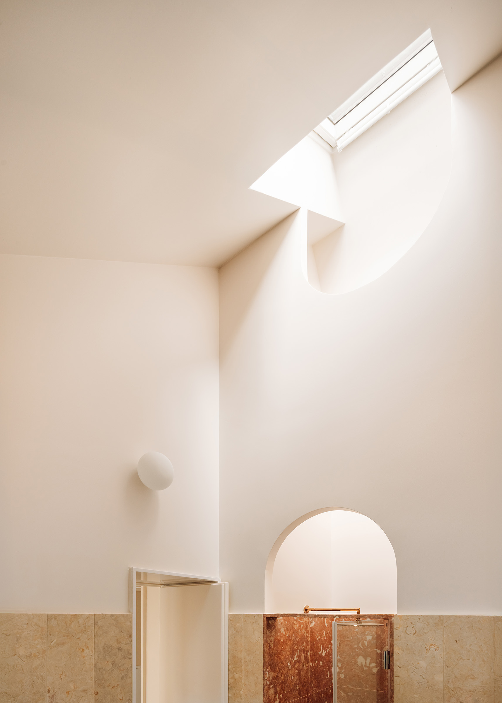 Edifício na Remédios à Lapa